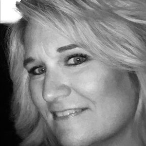 Meet your Posher, Stacey